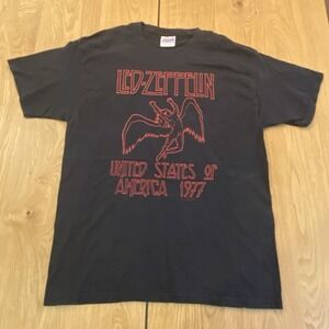 Vintage 2006 Led Zeppelin USA 1977 Icarus Tour T Shirt Hanes Heavyweight Black L